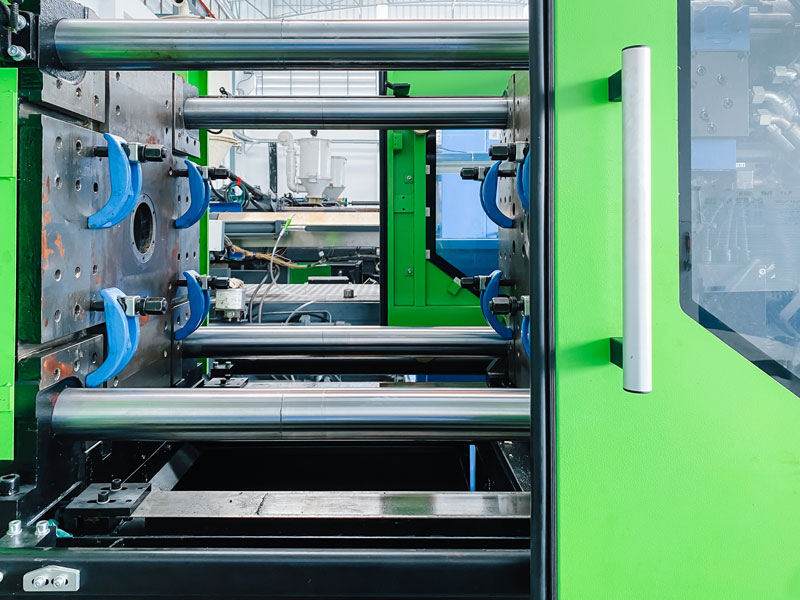 Injection Molding Machine